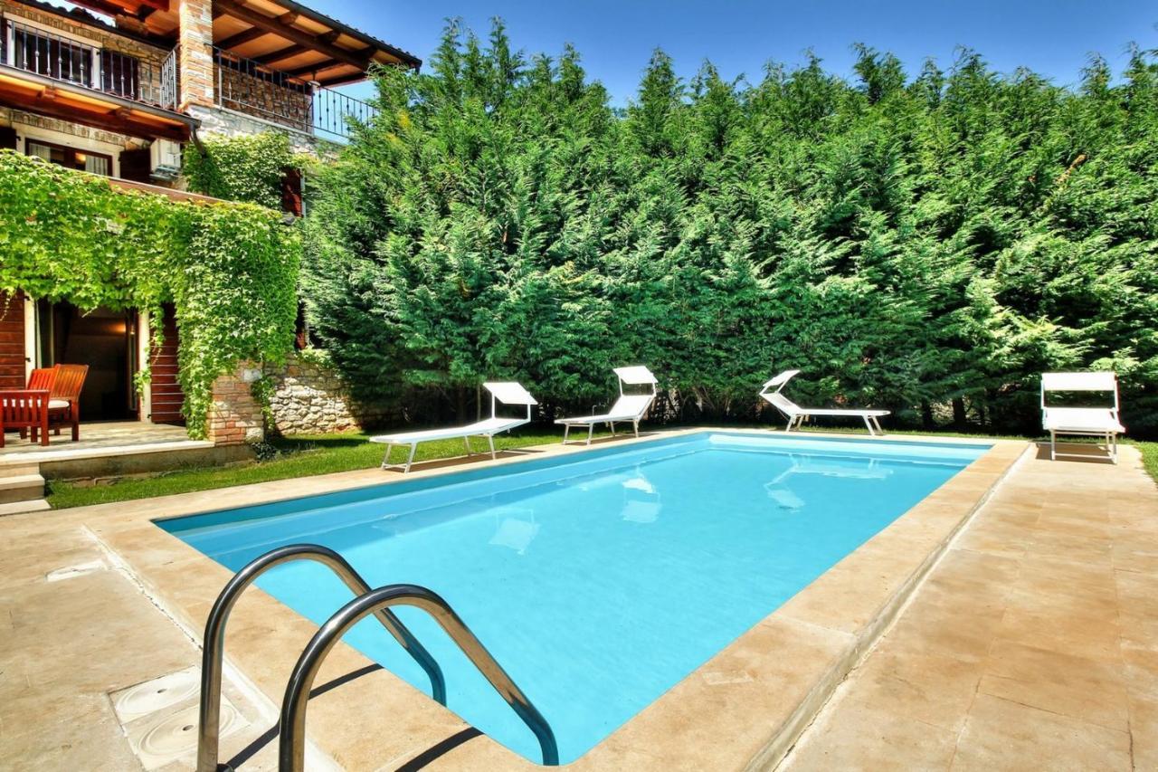 Villa Anthony With 3 Bedroom And Private Pool Near Umag Materada エクステリア 写真